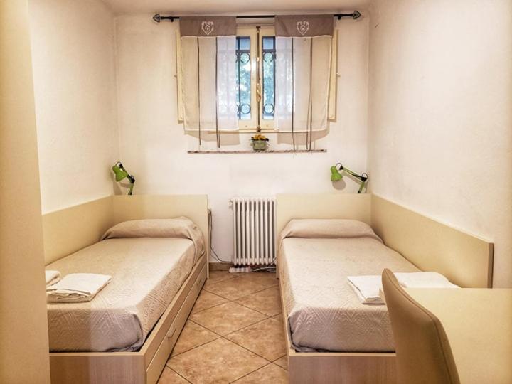 Apartamento Golden House Bolonia Exterior foto