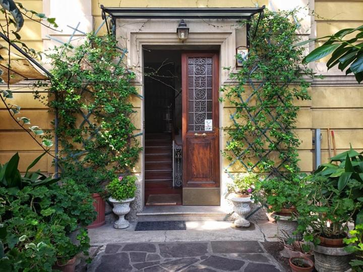 Apartamento Golden House Bolonia Exterior foto
